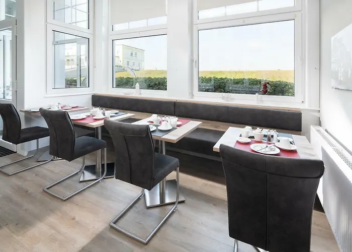 Haus Neunaber Гостевой дом 4*